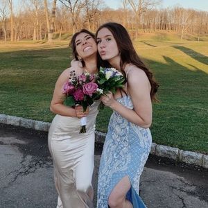 Meet your Posher, Maeve